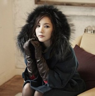 朴敏英示范2012韩国冬装搭配 尽显浪漫冬日情怀 中的图片